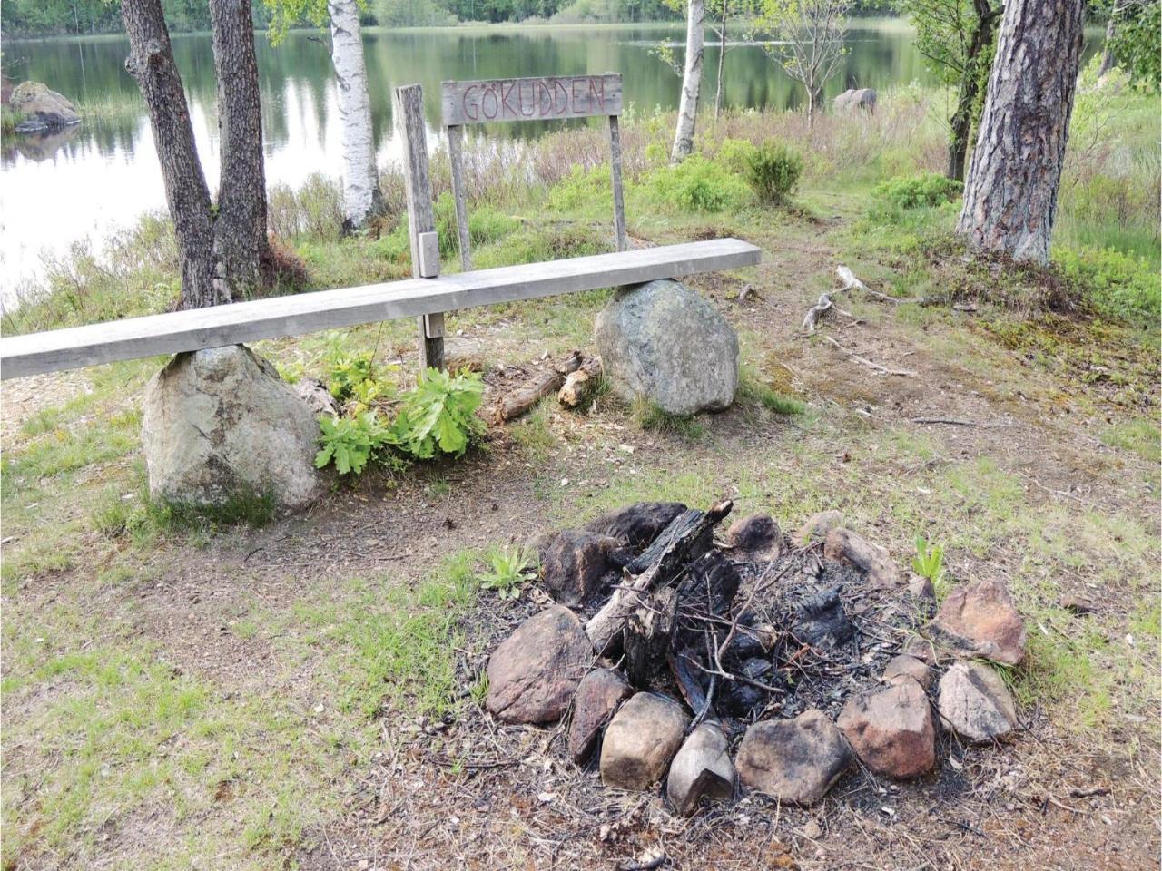 Stunning Home In Simlangsdalen With Kitchen Almhult  Exterior foto